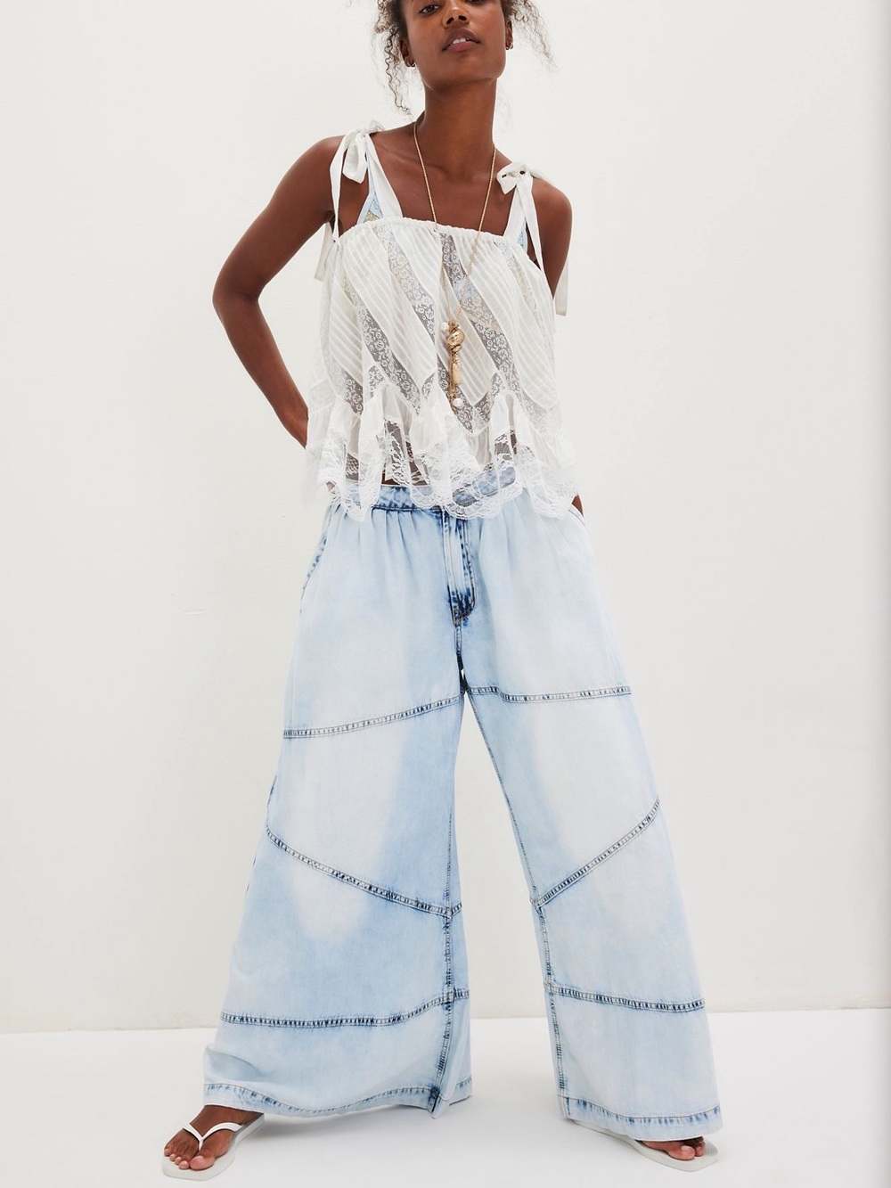 One Teaspoon Light Blue Wide-Leg Panel Jeans - Picture 2 of 2